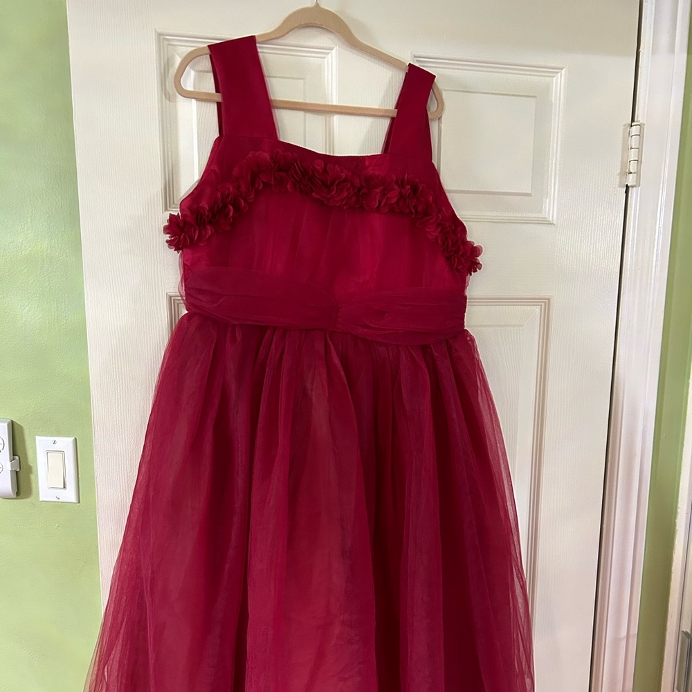 Never worn tulle, full length flower girl dress size 160